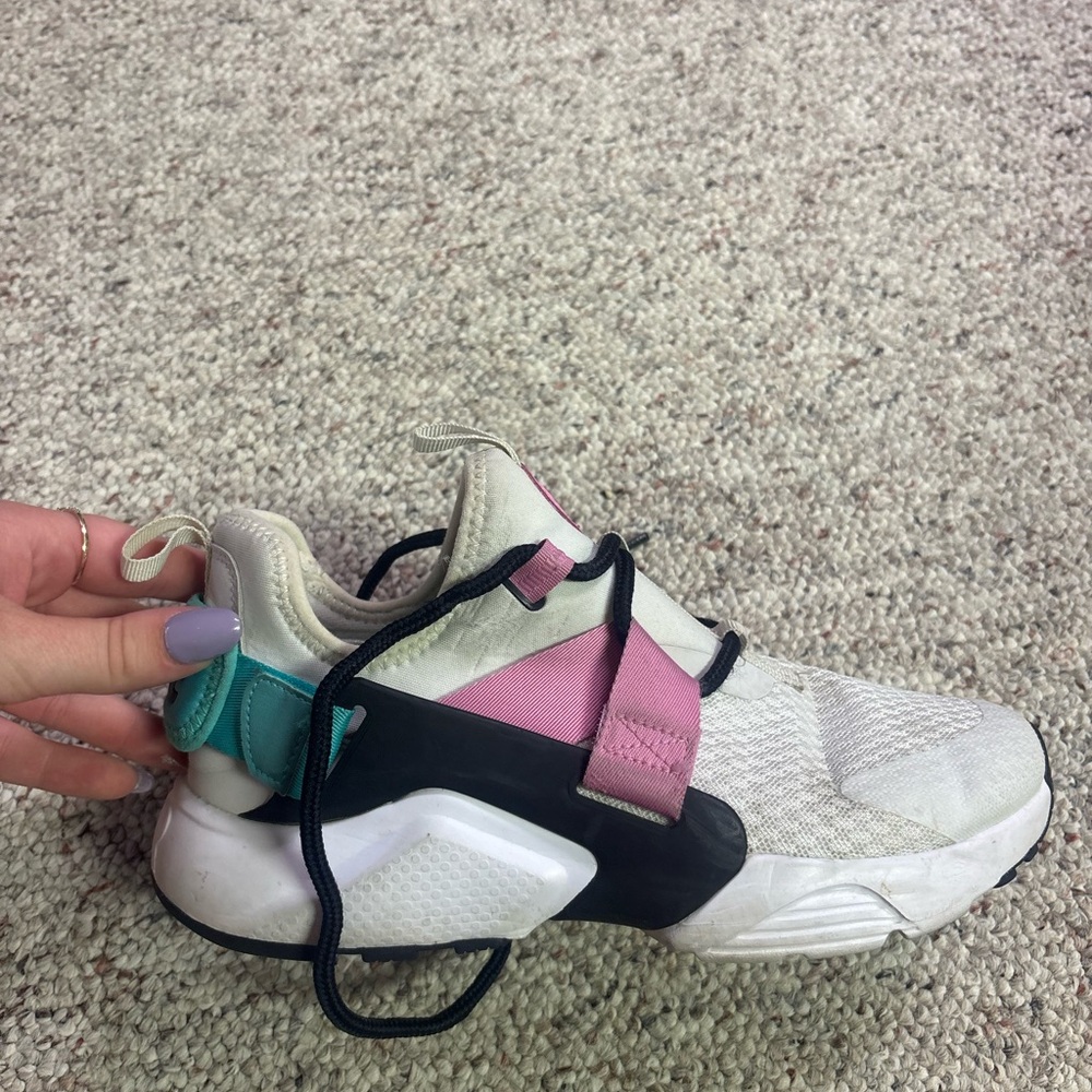 Nike Huraches Women's White Sneakers with Pink & Teal Accents